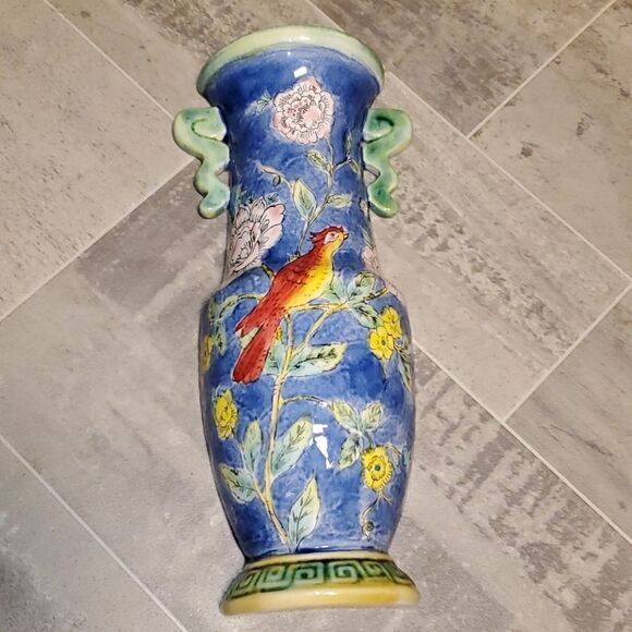 GUC Beautiful Bird & Floral Medium Wall Pocket Vase - Picture 1 of 6